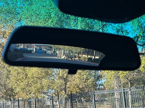 Used 2002 Porsche 911 Carrera 4 image 22