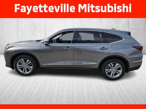 Used 2025 Acura MDX SH-AWD image 4