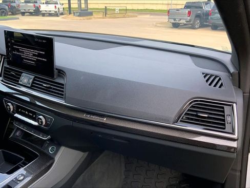 Used 2022 Audi SQ5 Premium Plus image 18