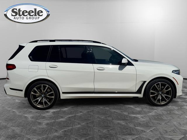 Used 2021 BMW X7 M50i w/ Dynamic Handling Package AWD/4WD image 6