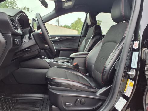 Used 2025 Ford Escape ST-Line AWD/4WD image 14