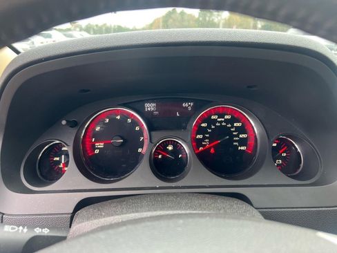 Used 2011 GMC Acadia SLT image 15