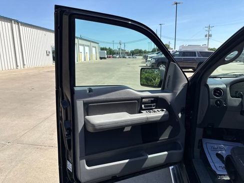 Used 2006 Ford F150 XLT AWD/4WD image 21