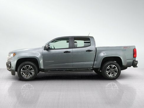 Used 2022 Chevrolet Colorado Z71 AWD/4WD image 2
