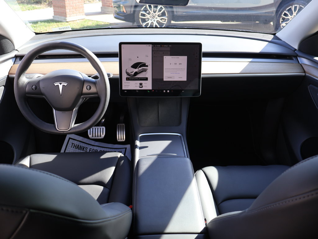 Used 2022 Tesla Model Y Performance AWD/4WD image 15