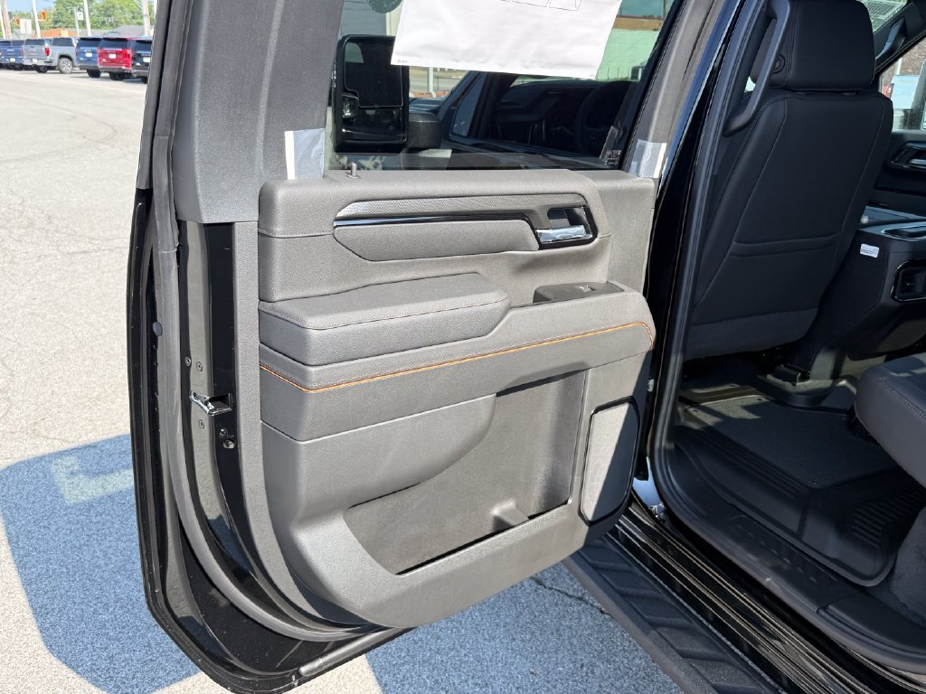 New 2026 GMC Sierra 2500 AT4 w/ AT4 Premium Plus Package AWD/4WD image 29
