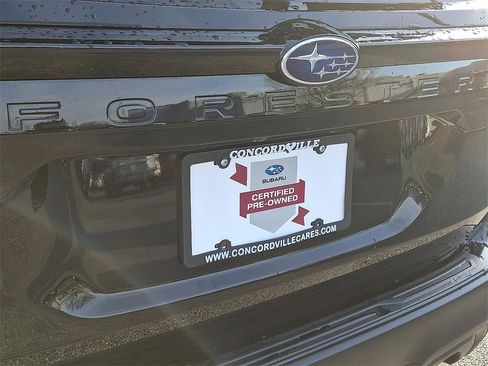 Certified 2025 Subaru Forester Premium image 31