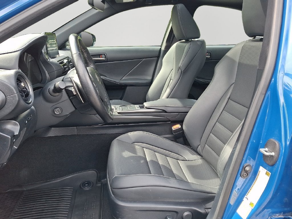 Used 2023 Lexus IS 350 F Sport w/ Memory Package RWD image 14