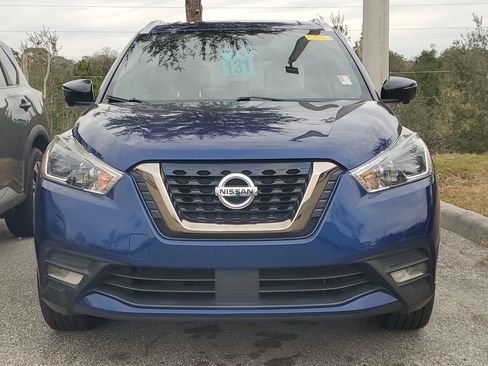 Certified 2020 Nissan Kicks SR image 2