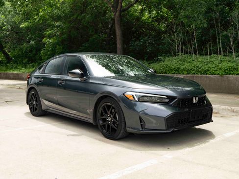 Certified 2026 Honda Civic Sport image 2