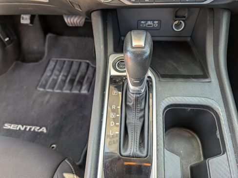 Used 2022 Nissan Sentra SV w/ All-Weather Package FWD image 14
