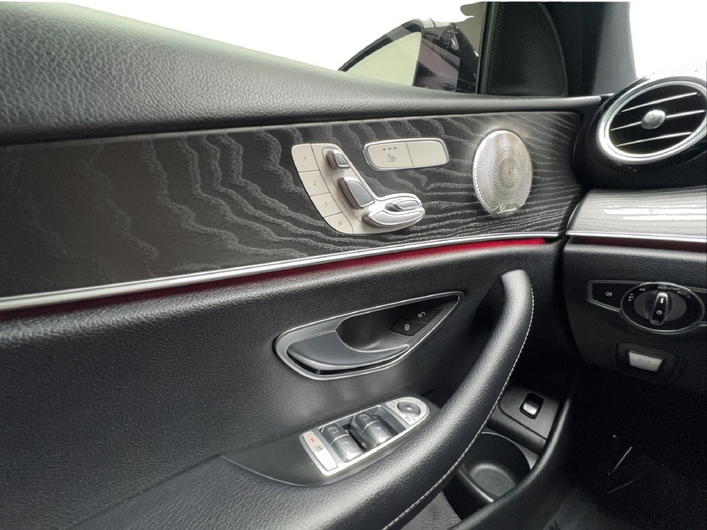 Used 2022 Mercedes-Benz E 350 Sedan image 49