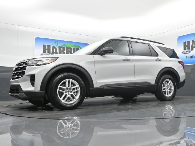 New 2027 Ford Explorer Active RWD image 16