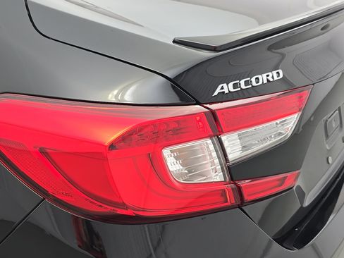 Used 2020 Honda Accord Sport image 34