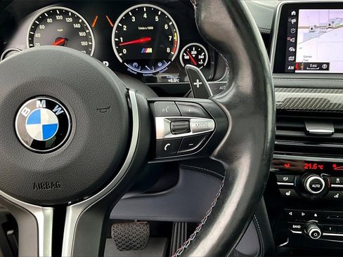 Used 2018 BMW X6 M image 12
