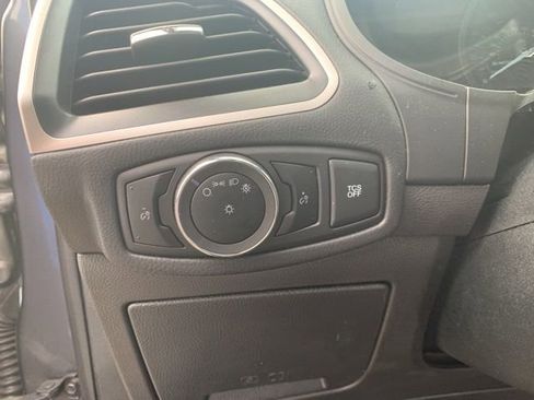 Used 2024 Ford Edge SEL image 21