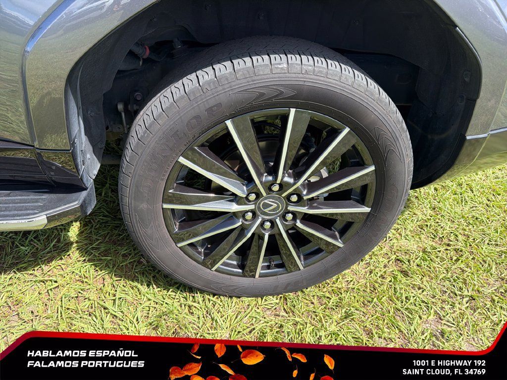 Used 2025 Lexus GX 550 w/ Cold Area Package AWD/4WD image 11