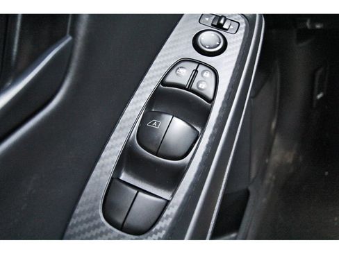 Certified 2025 Nissan Sentra S FWD image 19