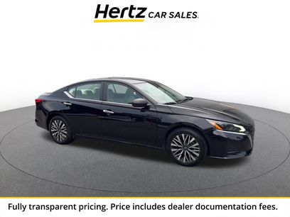 Used 2025 Nissan Altima 2.5 SV