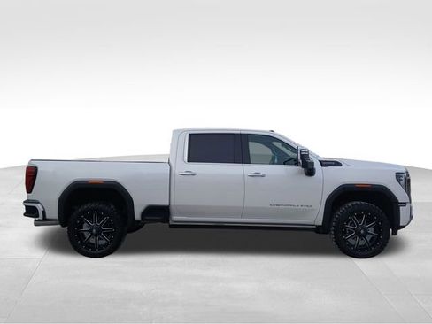 Used 2024 GMC Sierra 2500 Denali Ultimate image 6