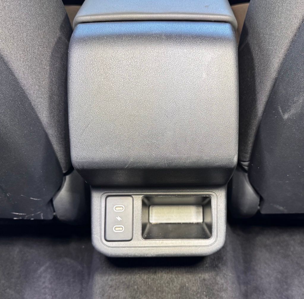 Used 2025 Kia K4 FWD image 37