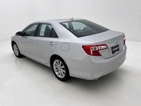 Used 2012 Toyota Camry XLE FWD image 12