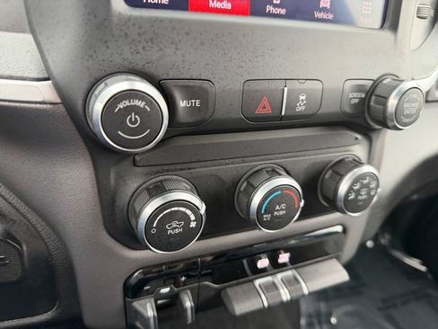 Used 2023 RAM 2500 Big Horn w/ Level 1 Equipment Group image 19