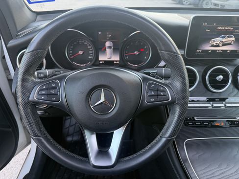 Used 2019 Mercedes-Benz GLC 300 image 30