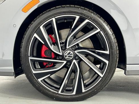 Used 2024 Volkswagen GTI Autobahn image 41