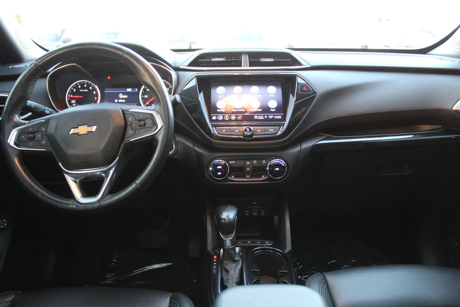 Used 2022 Chevrolet TrailBlazer ACTIV w/ Sun and Liftgate Package FWD image 13