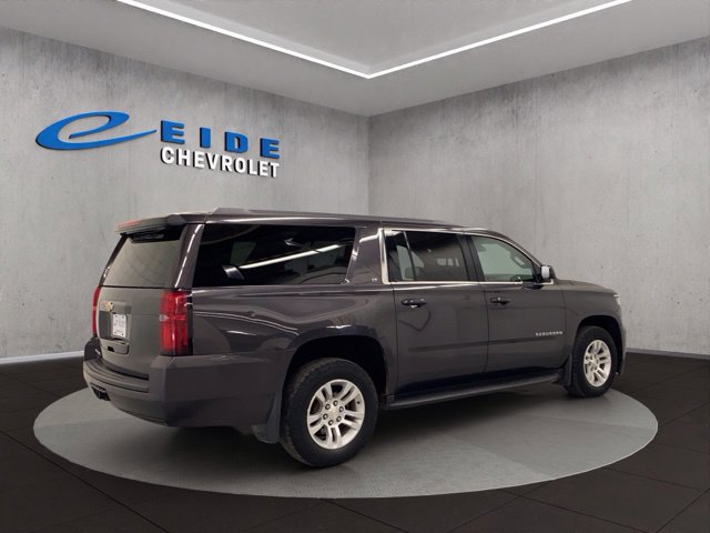Used 2017 Chevrolet Suburban LT AWD/4WD image 16
