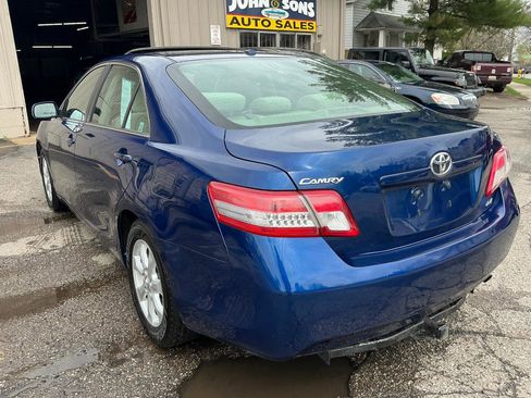 Used 2011 Toyota Camry LE w/ LE Extra-Value Pkg image 5