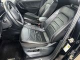 Used 2022 Volkswagen Tiguan SEL R-Line image 2
