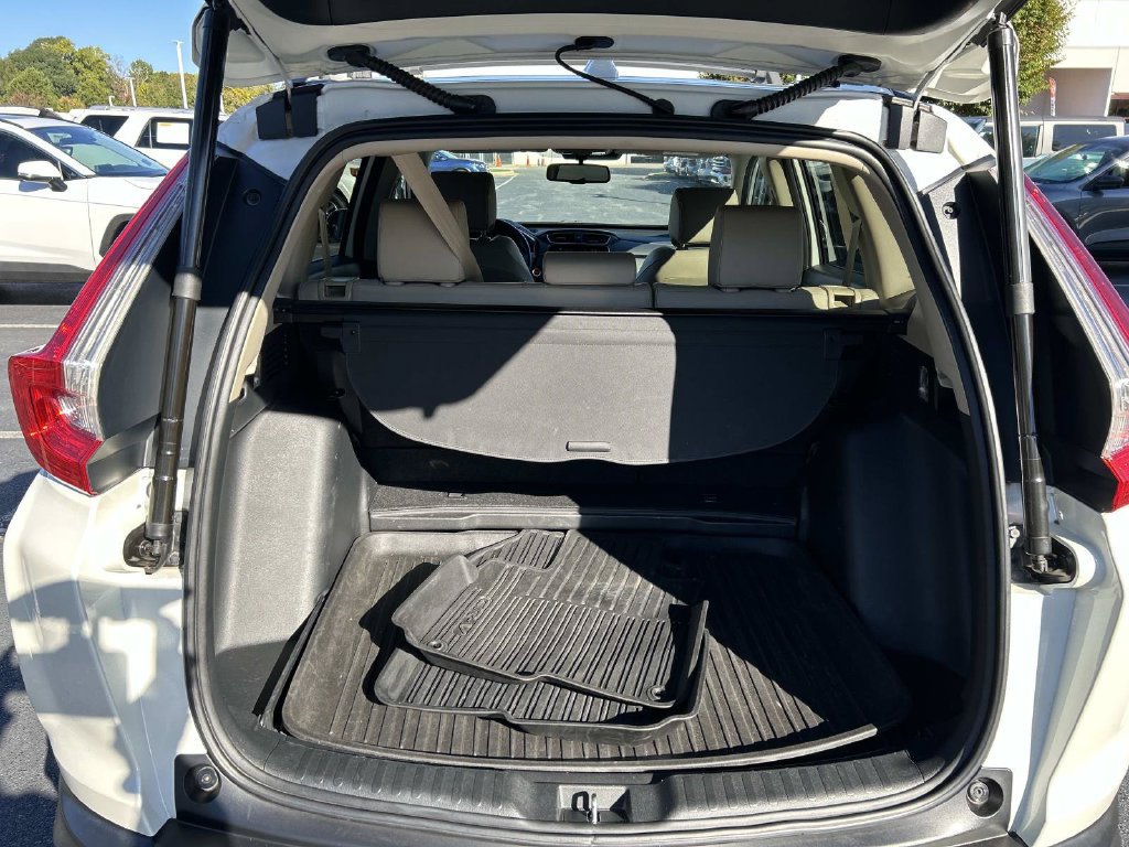 Used 2017 Honda CR-V EX-L image 10