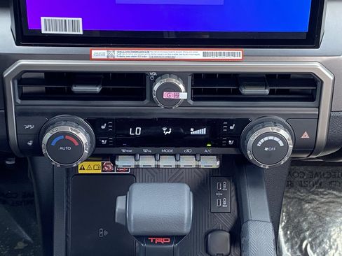 New 2026 Toyota 4Runner TRD Off-Road Premium image 15