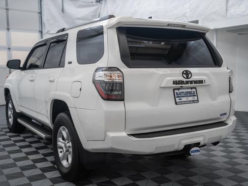 Used 2023 Toyota 4Runner SR5 Premium w/ Moonroof Package RWD image 6