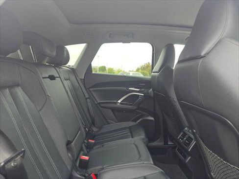 Used 2025 Audi Q5 Premium Plus w/ Premium Plus AWD/4WD image 12