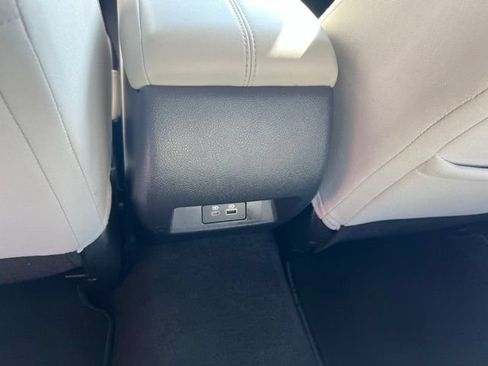 Used 2025 Nissan Altima 2.5 SV FWD image 22