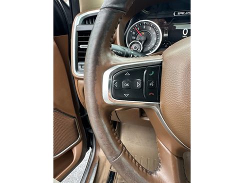 Used 2019 RAM 1500 Laramie image 21