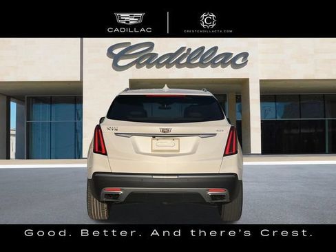 Used 2023 Cadillac XT5 Premium Luxury FWD image 6