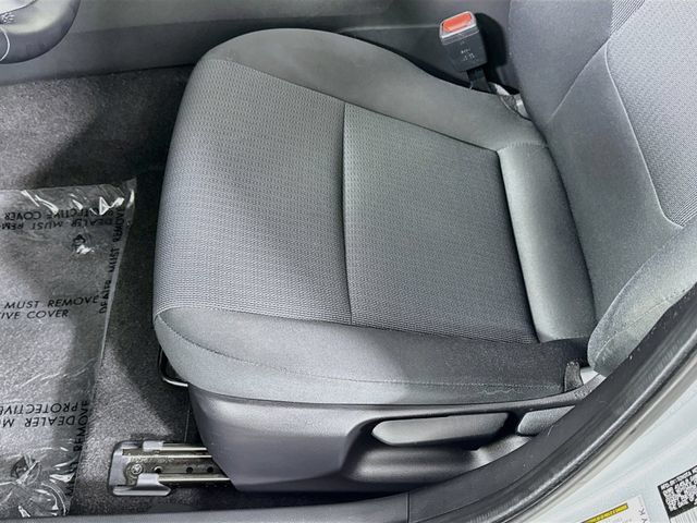 Certified 2025 Toyota Prius LE FWD image 20