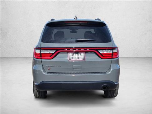 Used 2022 Dodge Durango SXT image 6