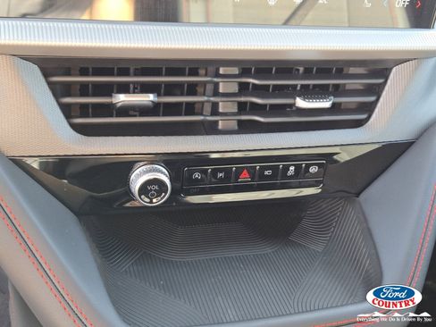 New 2026 Ford Explorer ST-Line w/ ST-Line Street Pack image 14