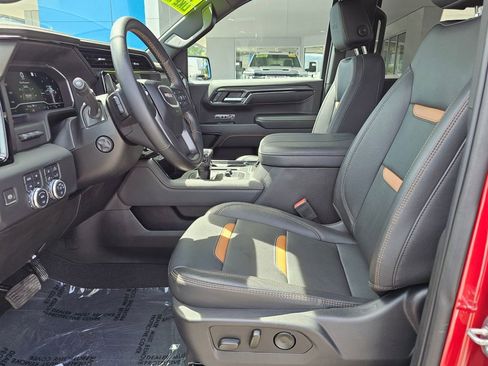 Certified 2023 GMC Sierra 1500 AT4 w/ Technology Package AWD/4WD image 28