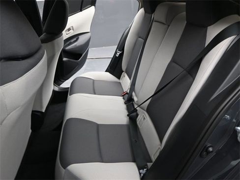 Used 2025 Toyota Corolla LE w/ Convenience Package image 11