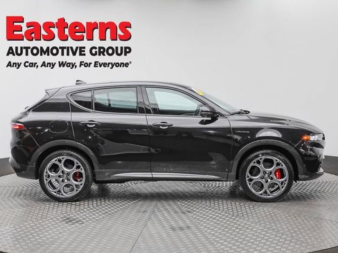 Used 2024 Alfa Romeo Tonale Veloce image 4