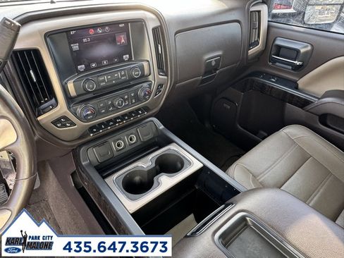 Used 2015 GMC Sierra 2500 Denali w/ Duramax Plus Package image 15