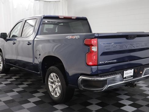Used 2023 Chevrolet Silverado 1500 LT image 14