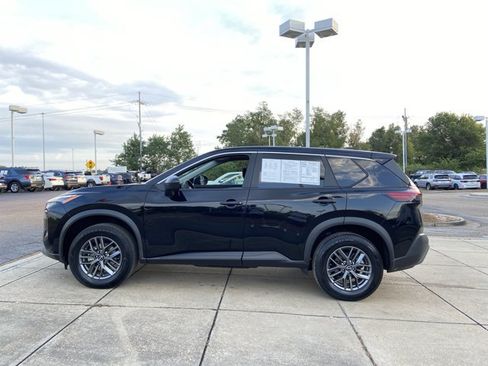 Used 2023 Nissan Rogue S FWD image 7