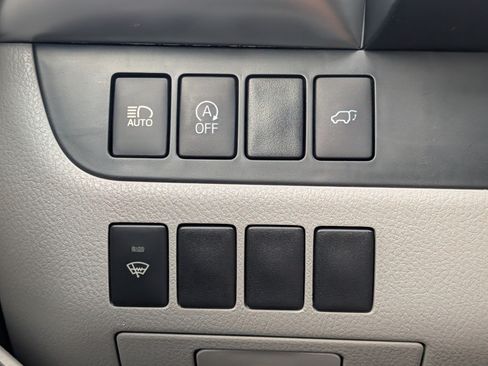 Used 2017 Toyota Highlander XLE AWD/4WD image 27